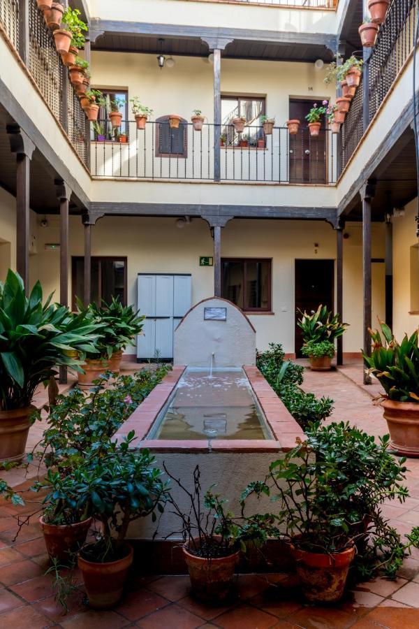 Lumbreras Host Sevilha Exterior foto